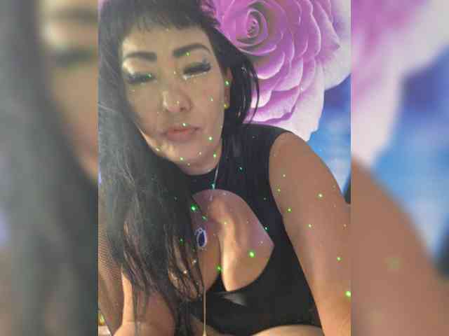 xxxDirtyBitchxxx webcam