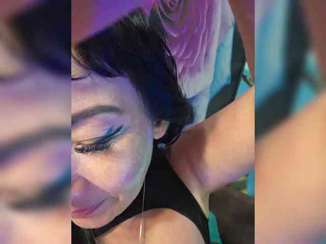 xxxDirtyBitchxxx webcam