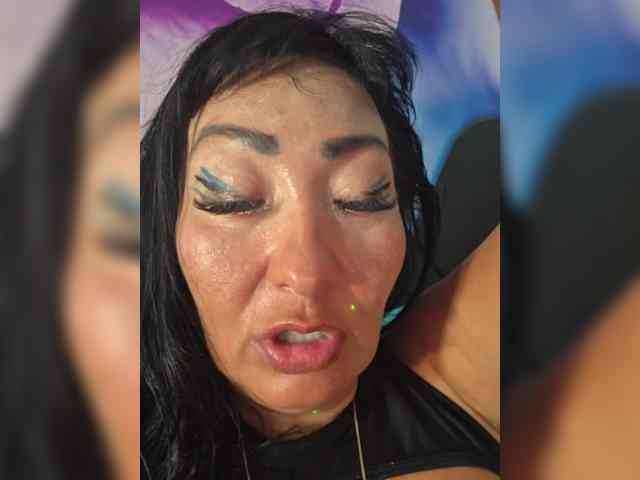 xxxDirtyBitchxxx webcam