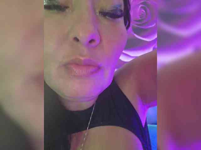 xxxDirtyBitchxxx webcam