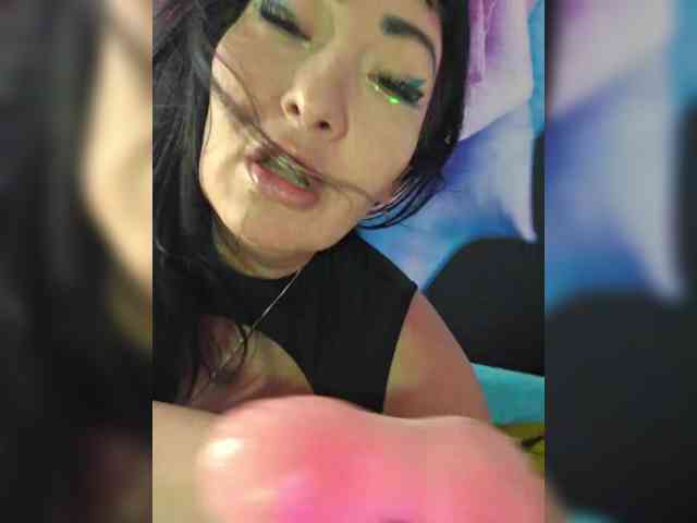 xxxDirtyBitchxxx webcam