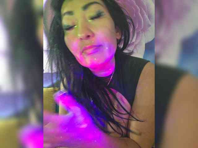 xxxDirtyBitchxxx webcam