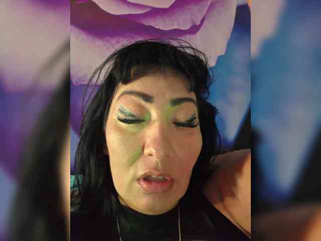 xxxDirtyBitchxxx webcam