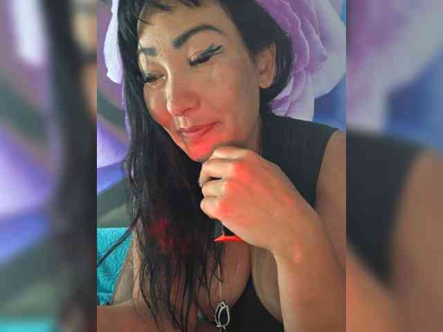 xxxDirtyBitchxxx webcam