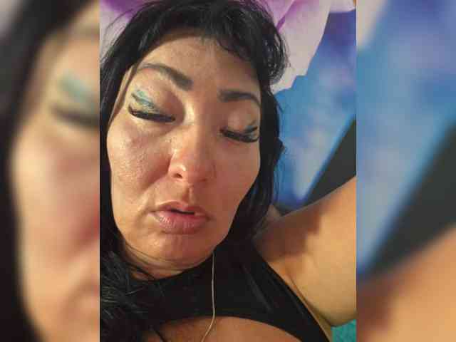 xxxDirtyBitchxxx Live Webcam on BongaCams