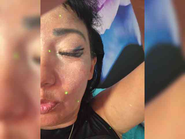 xxxDirtyBitchxxx webcam