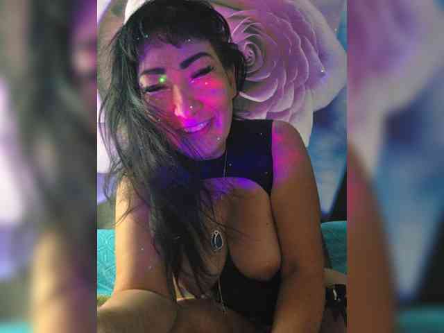 xxxDirtyBitchxxx webcam