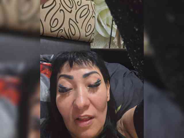 xxxDirtyBitchxxx webcam