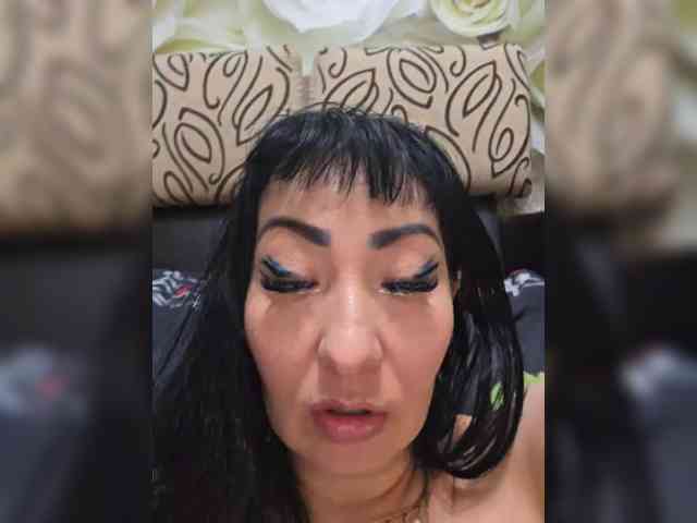 xxxDirtyBitchxxx webcam
