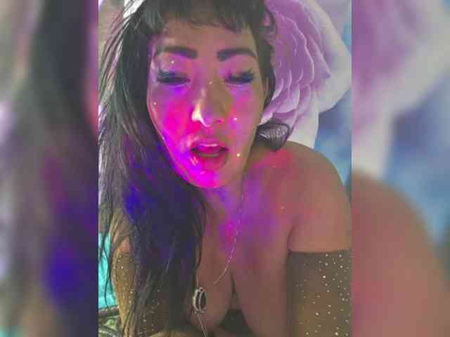 xxxDirtyBitchxxx webcam