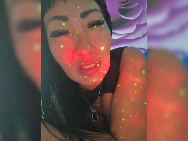 xxxDirtyBitchxxx webcam