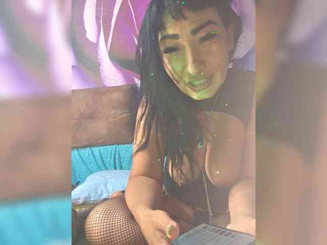 xxxDirtyBitchxxx webcam