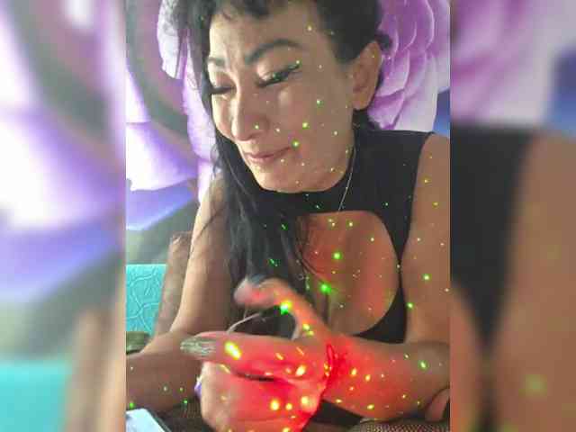 xxxDirtyBitchxxx webcam