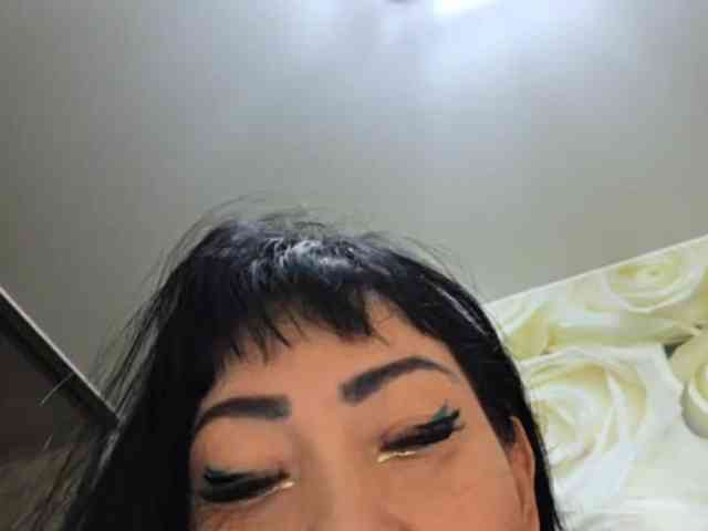 xxxDirtyBitchxxx webcam