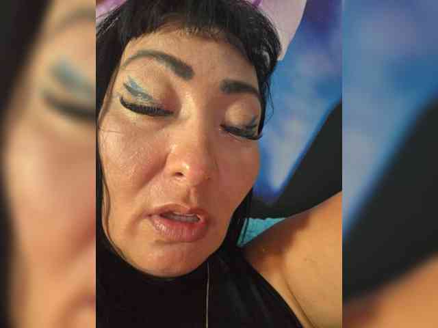 xxxDirtyBitchxxx webcam