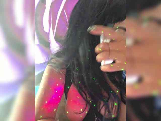 xxxDirtyBitchxxx webcam