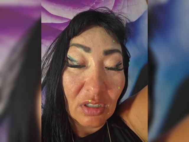 xxxDirtyBitchxxx webcam
