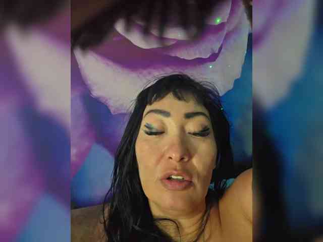 xxxDirtyBitchxxx webcam