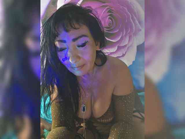 xxxDirtyBitchxxx webcam
