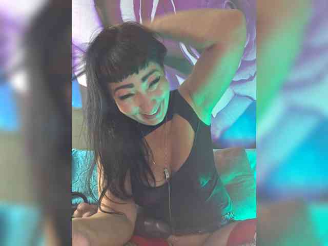 xxxDirtyBitchxxx webcam