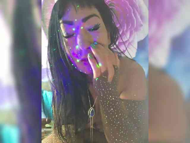 xxxDirtyBitchxxx webcam