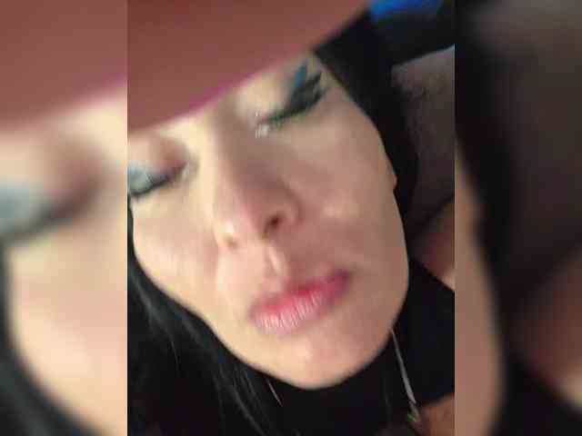 xxxDirtyBitchxxx webcam