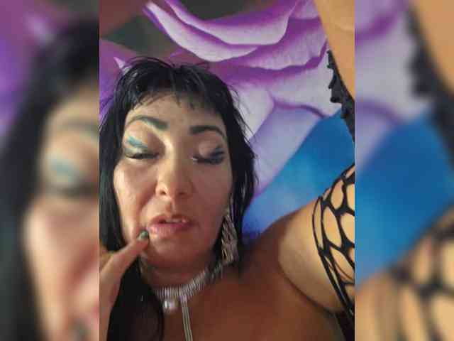 Модель: xxxDirtyBitchxxx