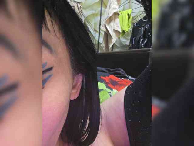 xxxDirtyBitchxxx webcam