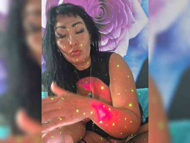 xxxDirtyBitchxxx webcam