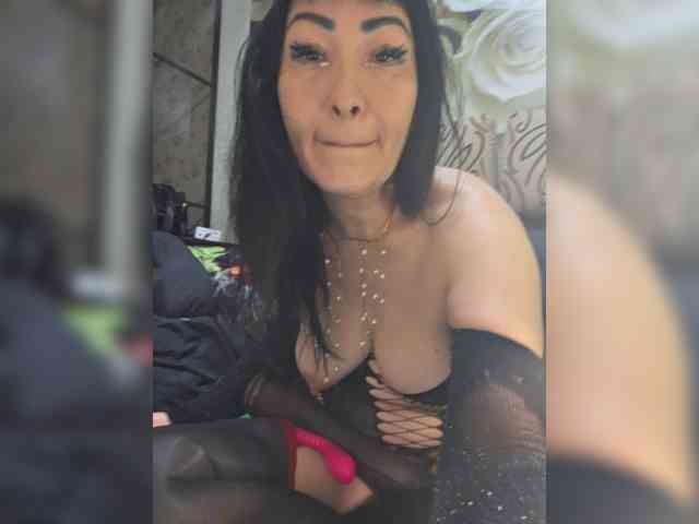 xxxDirtyBitchxxx webcam