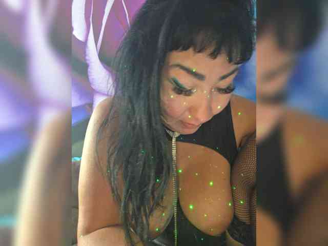 xxxDirtyBitchxxx webcam