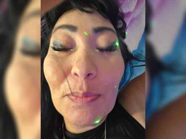 xxxDirtyBitchxxx webcam