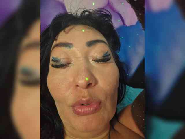 xxxDirtyBitchxxx webcam