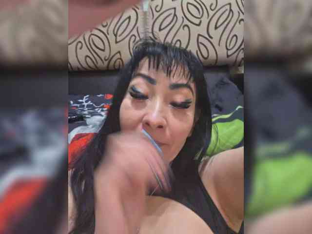 xxxDirtyBitchxxx webcam