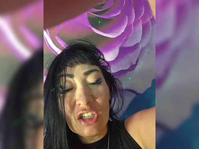xxxDirtyBitchxxx Sex Cam Show