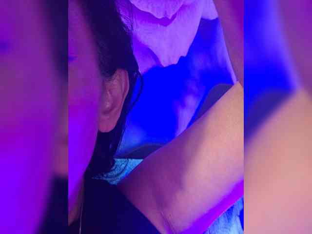 xxxDirtyBitchxxx webcam