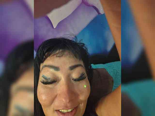 xxxDirtyBitchxxx webcam
