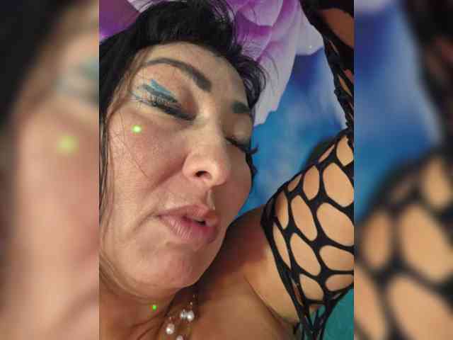 xxxDirtyBitchxxx webcam