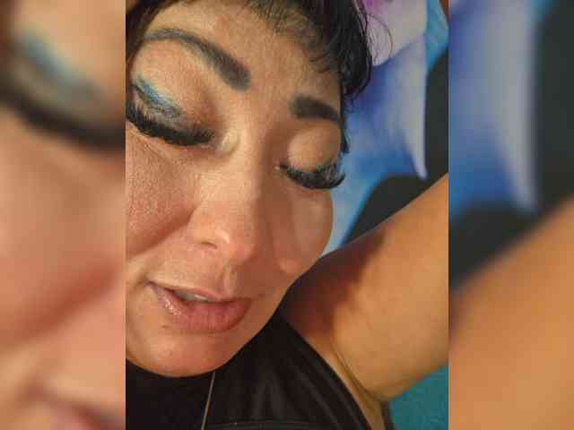 xxxDirtyBitchxxx webcam