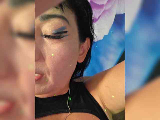 xxxDirtyBitchxxx webcam