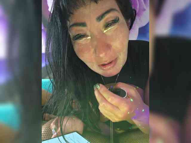 xxxDirtyBitchxxx webcam