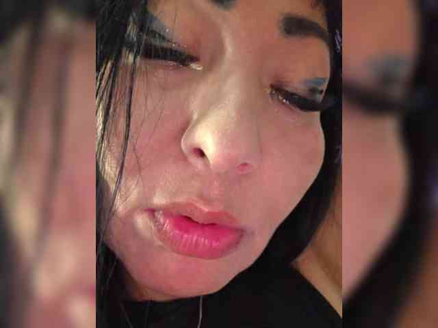 xxxDirtyBitchxxx webcam