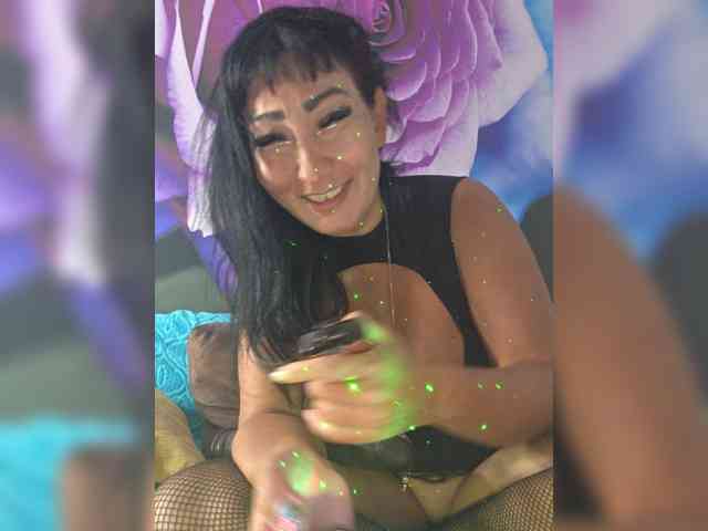 xxxDirtyBitchxxx webcam