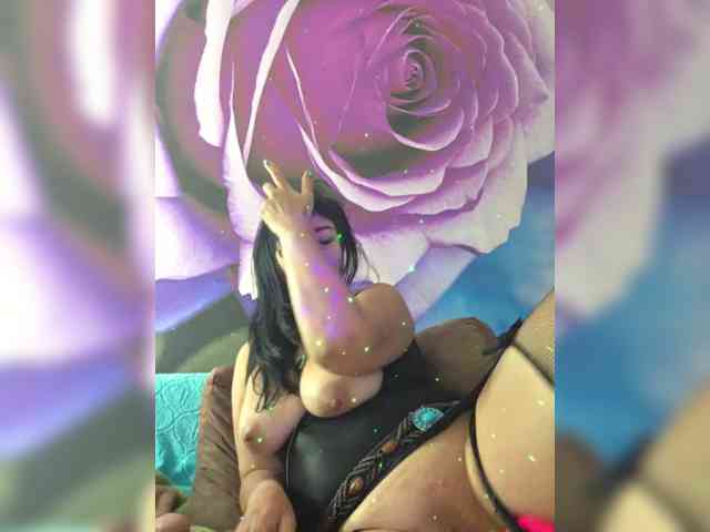 xxxDirtyBitchxxx webcam