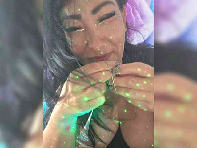 xxxDirtyBitchxxx webcam