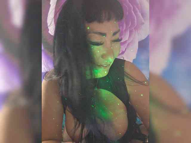 xxxDirtyBitchxxx webcam