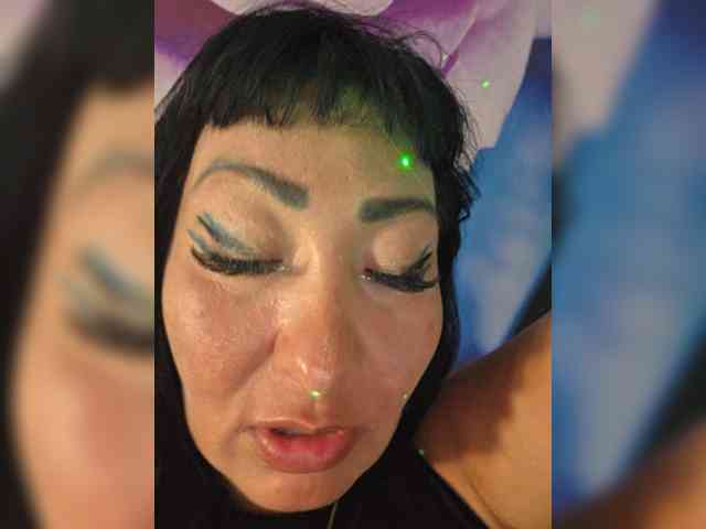 xxxDirtyBitchxxx webcam