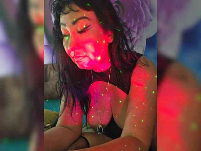 xxxDirtyBitchxxx webcam
