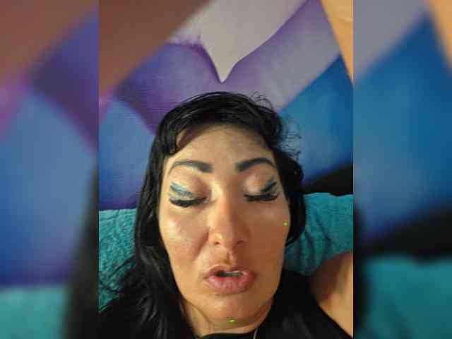 xxxDirtyBitchxxx webcam