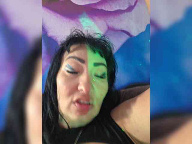 xxxDirtyBitchxxx webcam